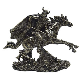 Sujet Medieval avec son Cheval